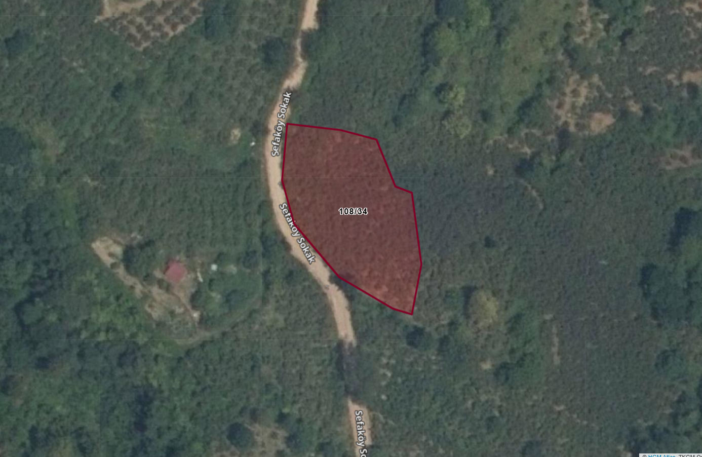 SEFAKÖY MAHALLESİ DEREKÖY MEVKİİNDE FIRSAT ARSA